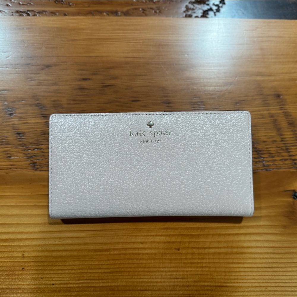 Kate Spade Stacy Grand Street wallet.